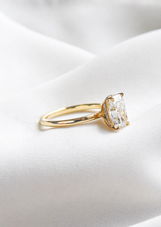2 CT Round Three Stones Lab Grown Diamond Engagement Ring