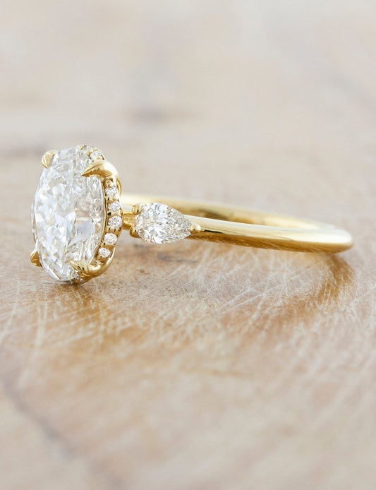 2 CT Round Three Stones Lab Grown Diamond Engagement Ring