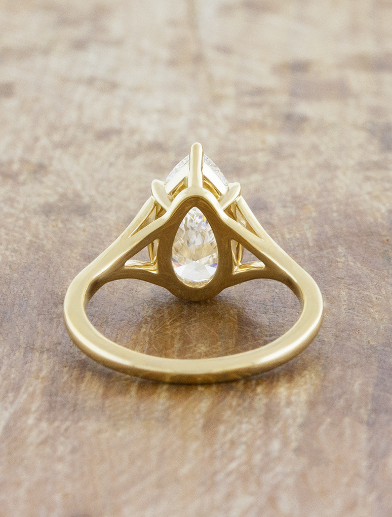 2 CT Round Three Stones Lab Grown Diamond Engagement Ring