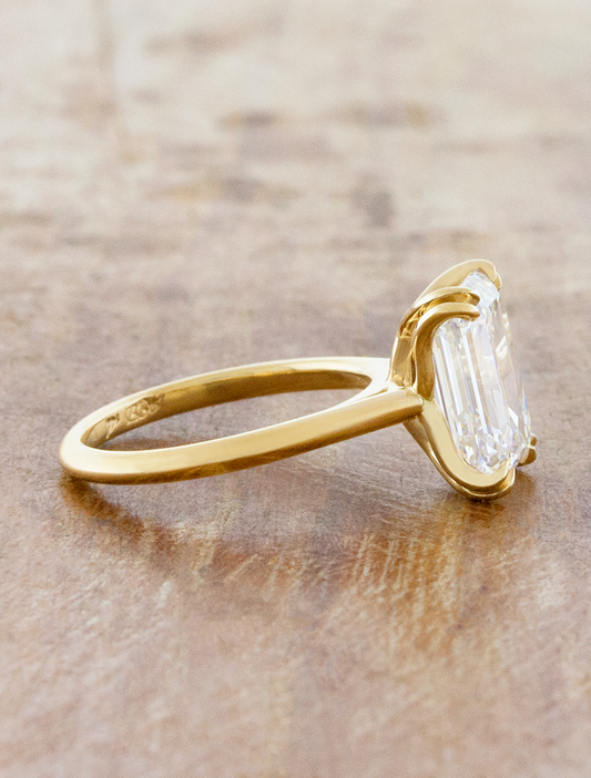 2 CT Round Three Stones Lab Grown Diamond Engagement Ring