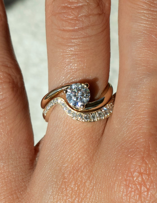 1 CT Round Cut Solitaire Lab Grown Diamond Ring With Wrap Minimal Pave Band