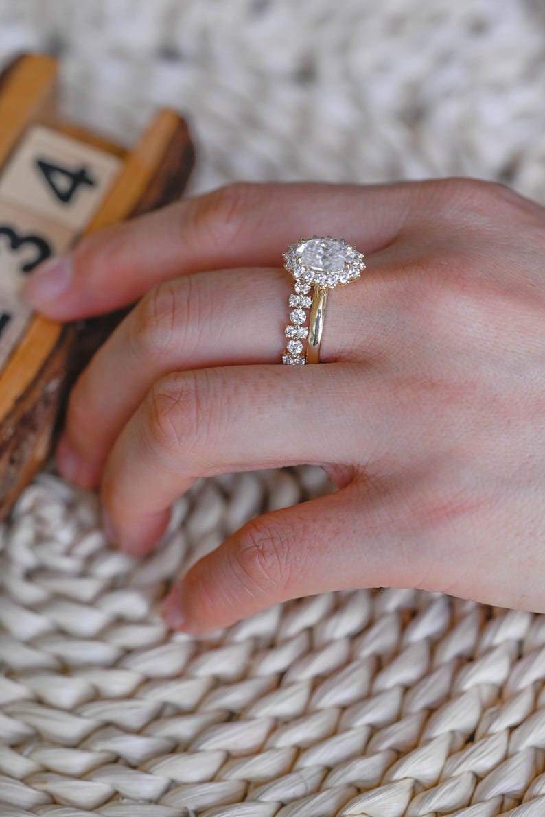 Marquise Cut Cluster Styled Lab Grown Diamond Bridal Ring Set