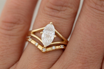 2 CT Round Three Stones Lab Grown Diamond Engagement Ring