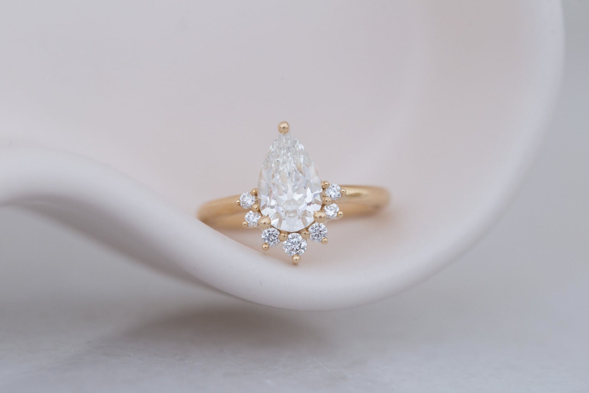 2 CT Round Three Stones Lab Grown Diamond Engagement Ring