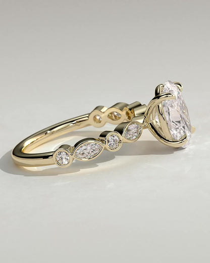 Oval Alternating Pave Lab Grown Diamond Engagement Ring