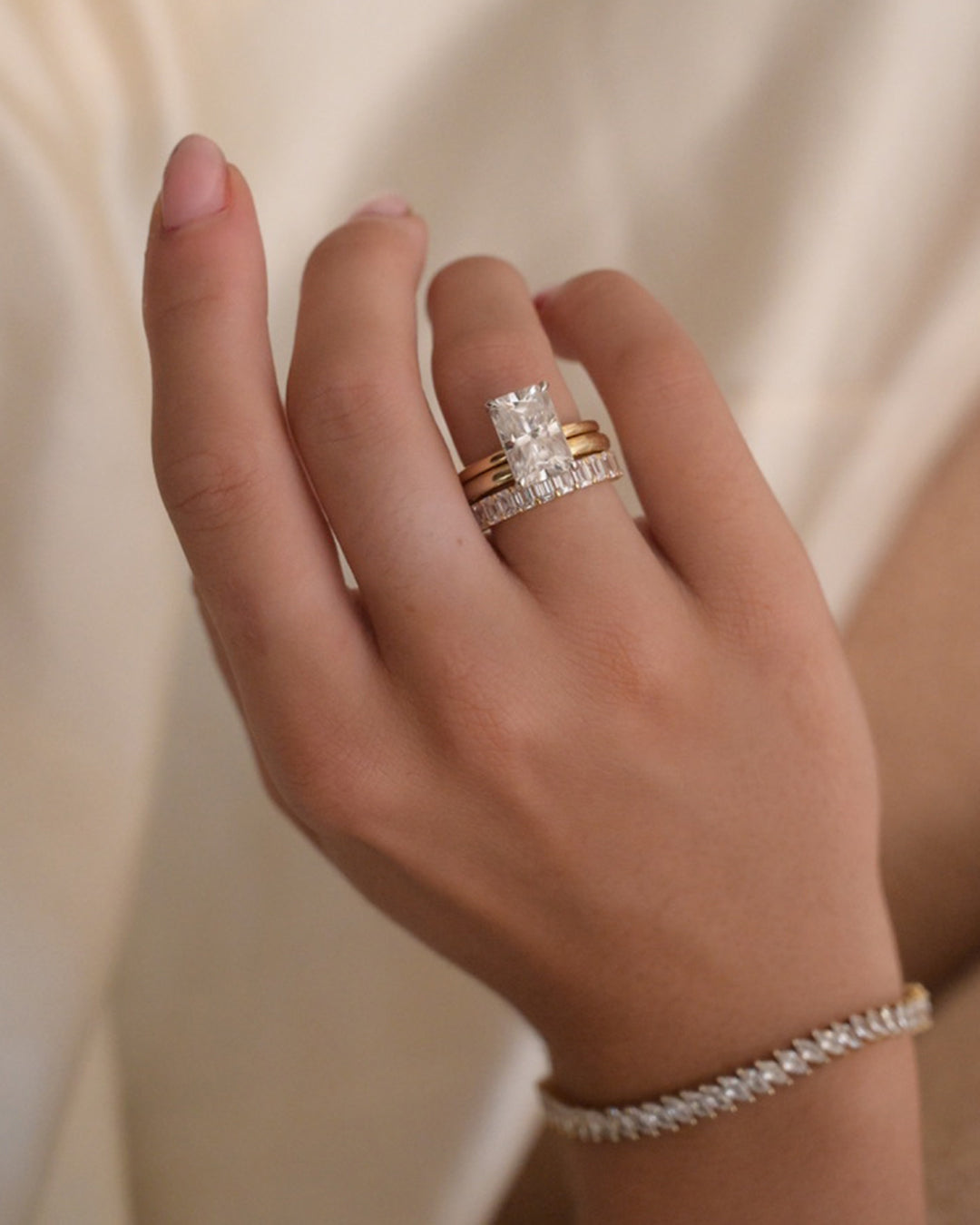 2 CT Round Three Stones Lab Grown Diamond Engagement Ring