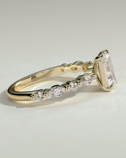 Emerald Alternating Pave Lab Grown Diamond Engagement Ring