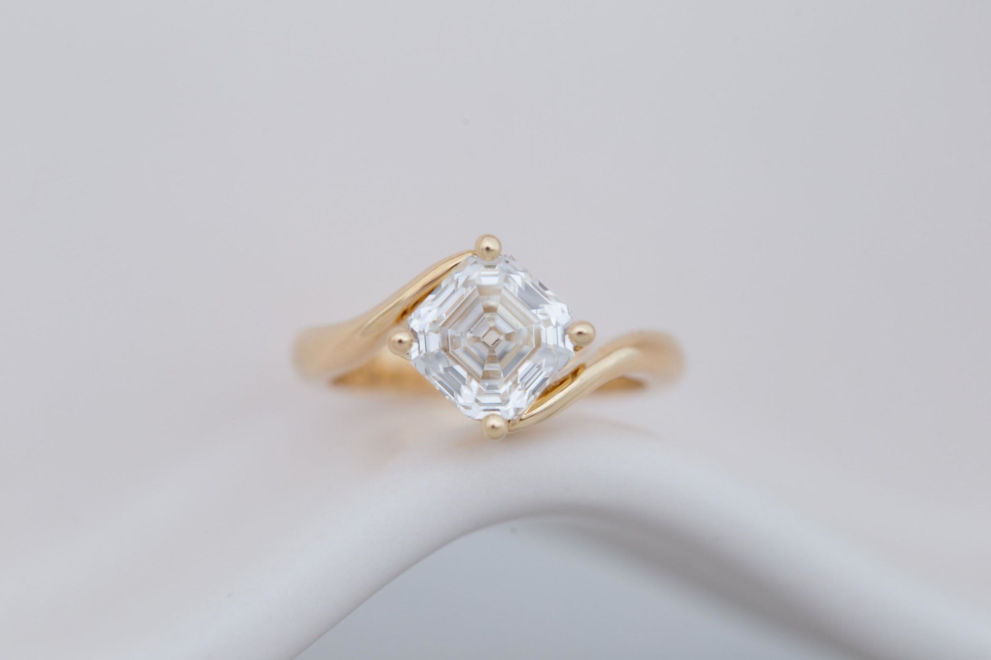 2 CT Round Three Stones Lab Grown Diamond Engagement Ring