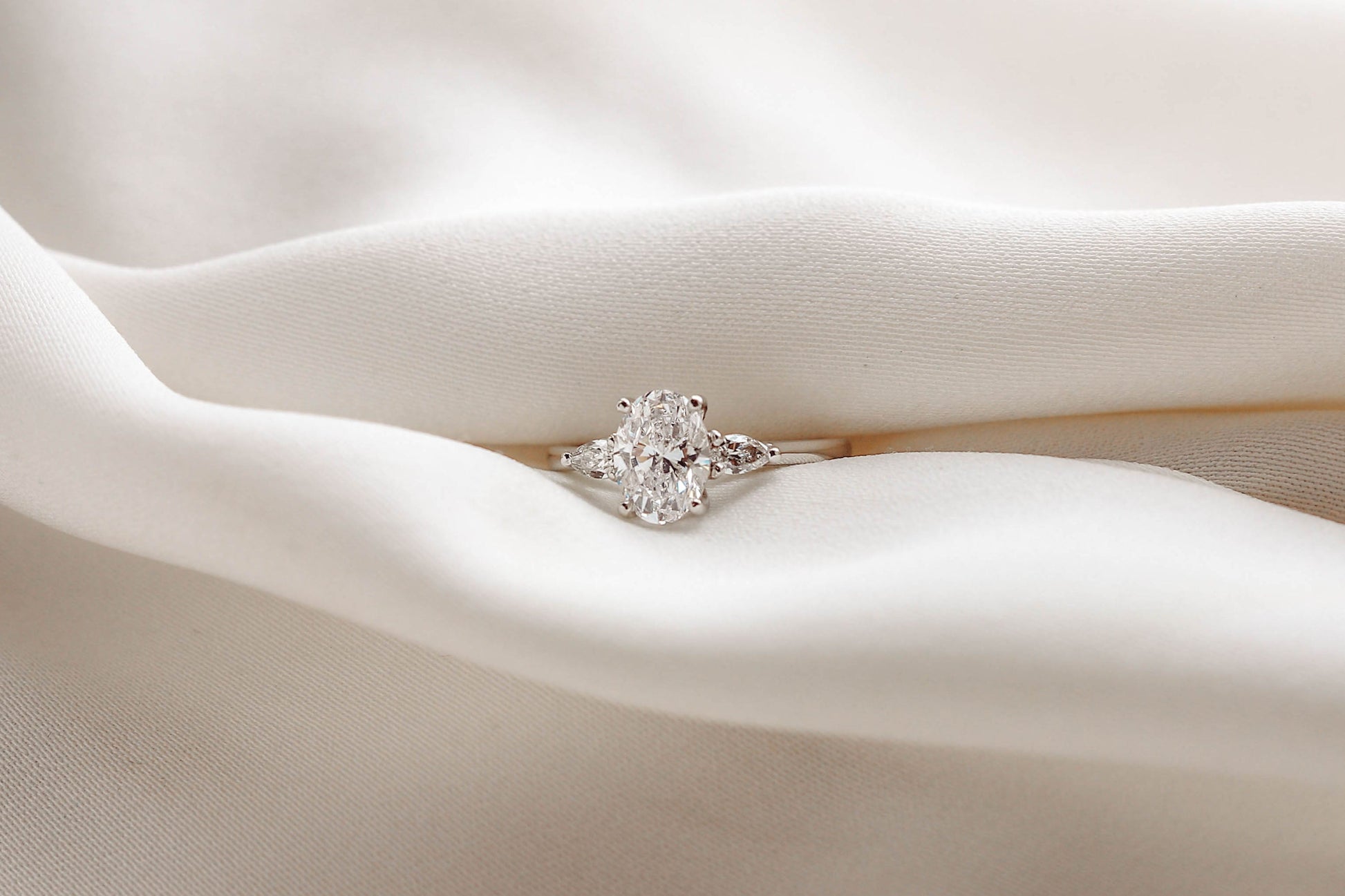 2 CT Round Three Stones Lab Grown Diamond Engagement Ring