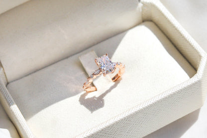 2 CT Round Three Stones Lab Grown Diamond Engagement Ring