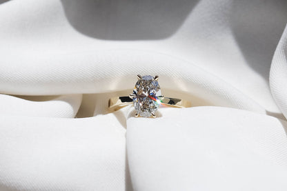 2 CT Round Three Stones Lab Grown Diamond Engagement Ring