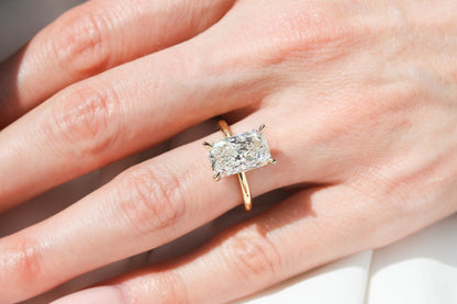 2 CT Round Three Stones Lab Grown Diamond Engagement Ring