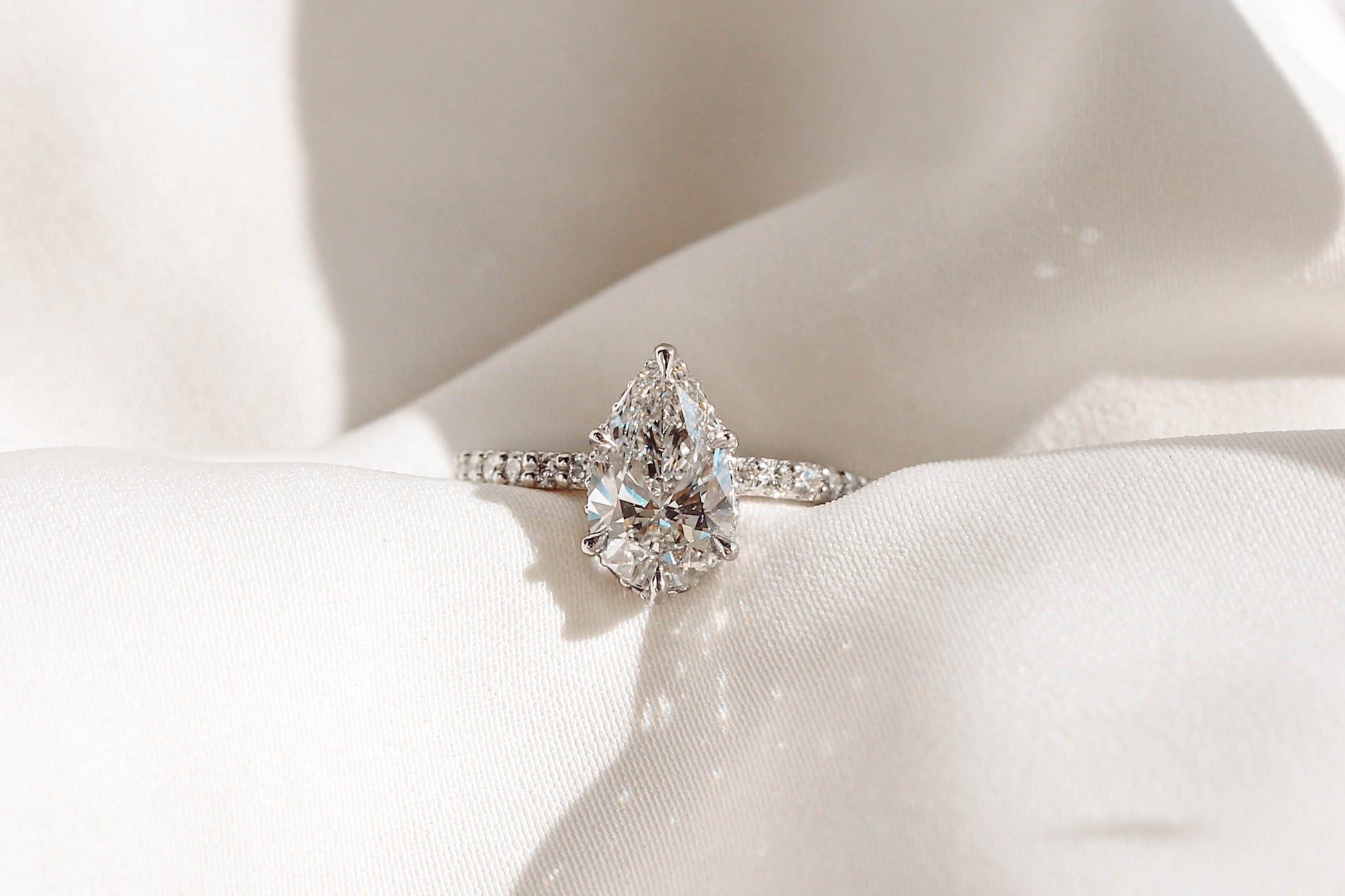 2 CT Round Three Stones Lab Grown Diamond Engagement Ring