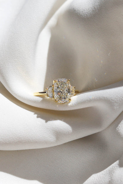 2 CT Round Three Stones Lab Grown Diamond Engagement Ring