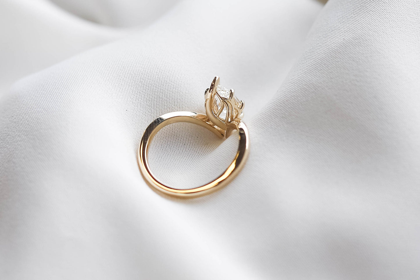 2 CT Round Three Stones Lab Grown Diamond Engagement Ring