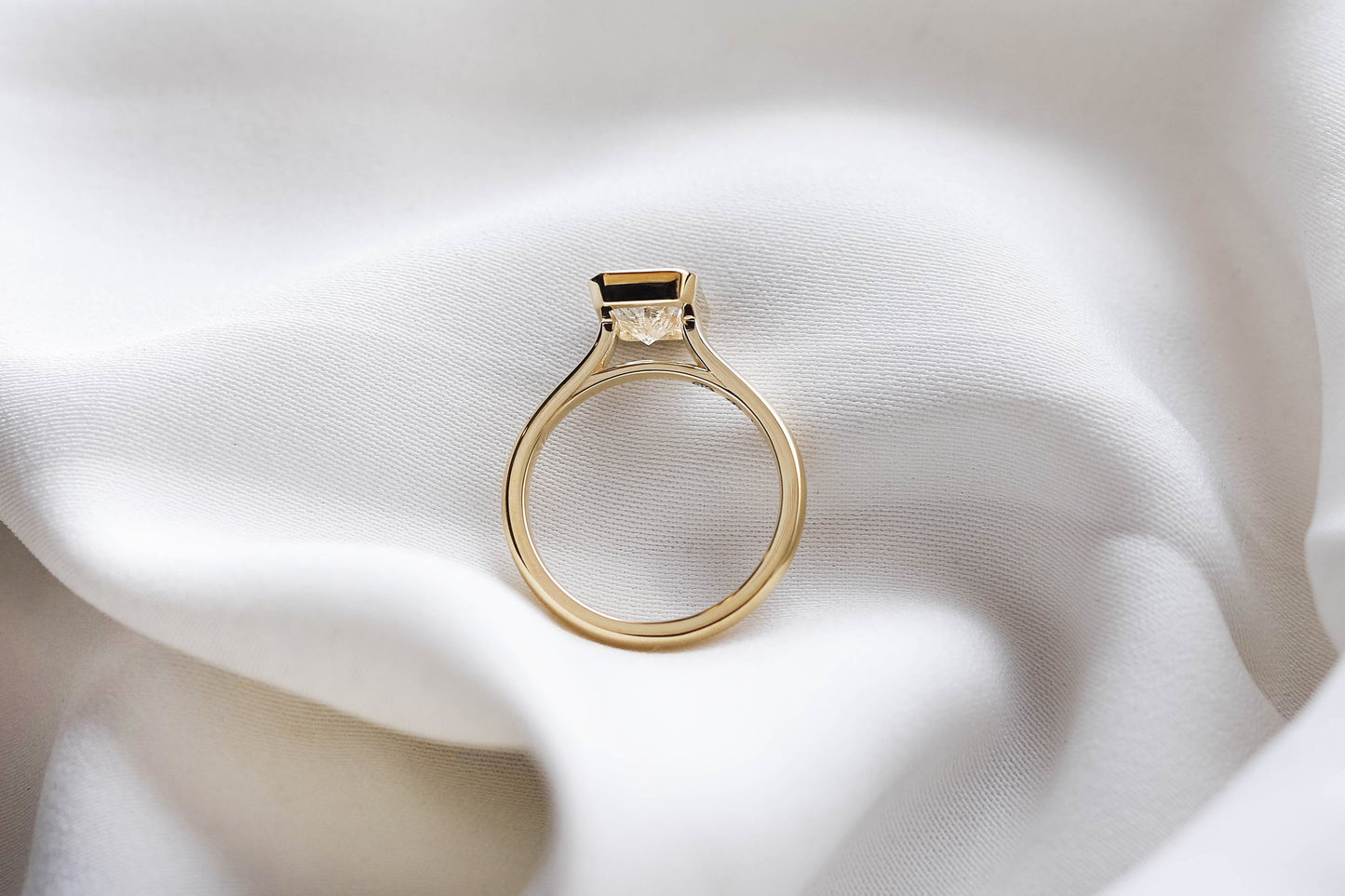 2 CT Round Three Stones Lab Grown Diamond Engagement Ring
