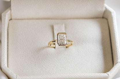 2 CT Round Three Stones Lab Grown Diamond Engagement Ring