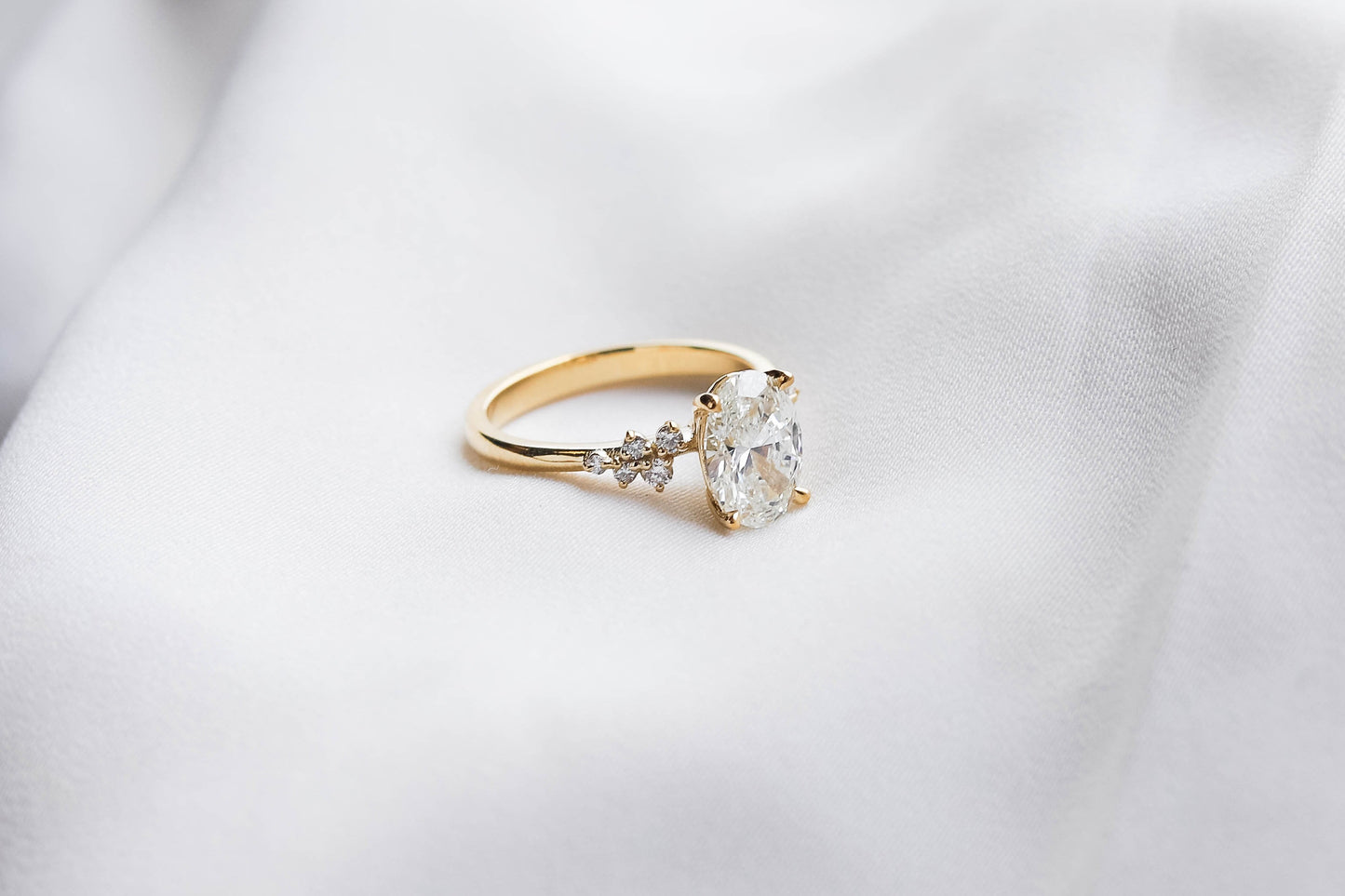 2 CT Round Three Stones Lab Grown Diamond Engagement Ring