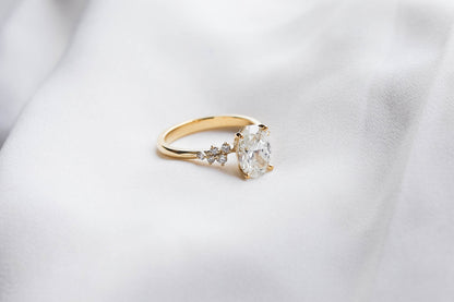 2 CT Round Three Stones Lab Grown Diamond Engagement Ring