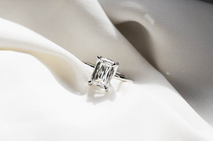 2 CT Round Three Stones Lab Grown Diamond Engagement Ring