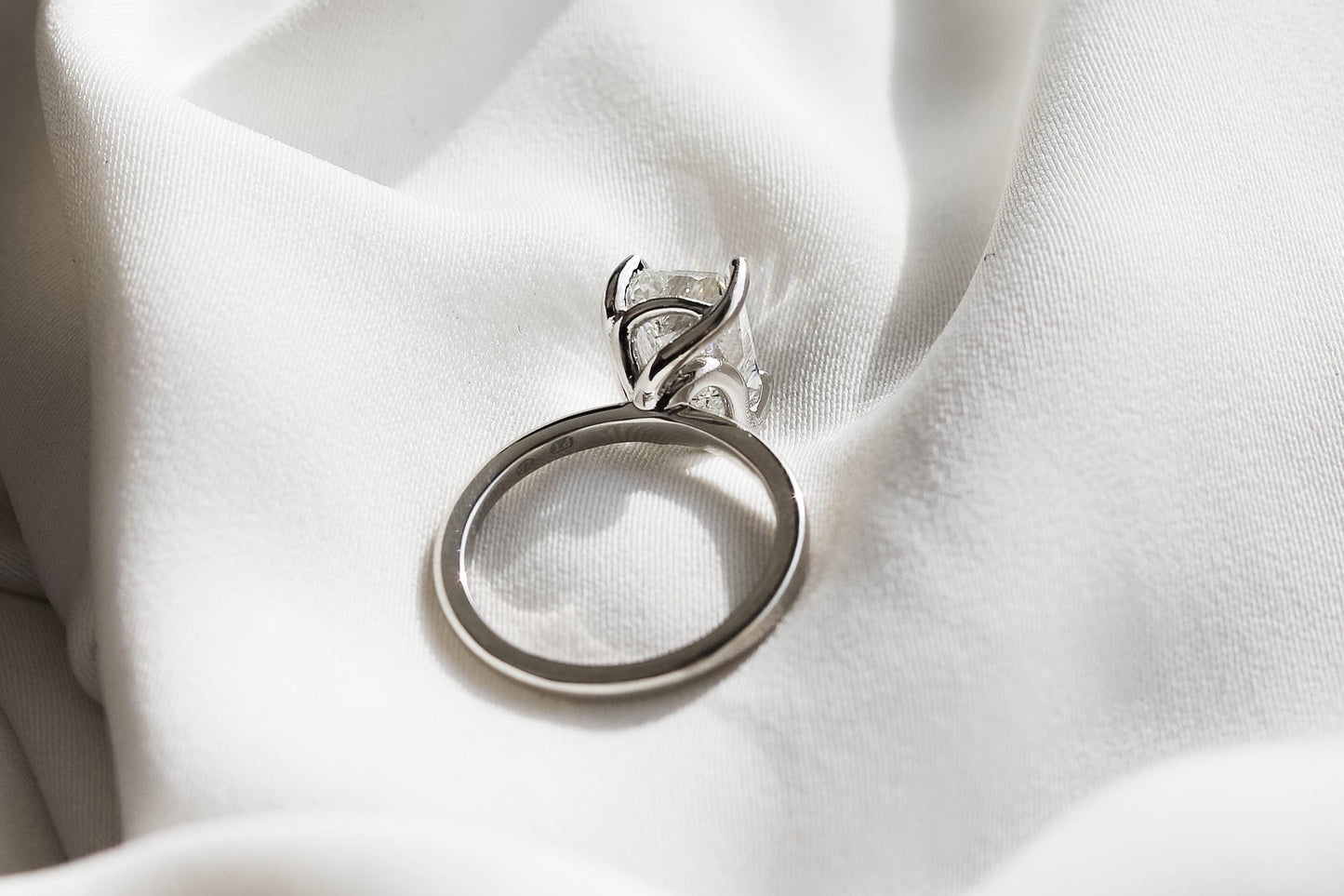 2 CT Round Three Stones Lab Grown Diamond Engagement Ring