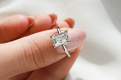 2 CT Round Three Stones Lab Grown Diamond Engagement Ring