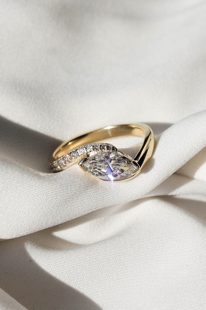 2 CT Round Three Stones Lab Grown Diamond Engagement Ring