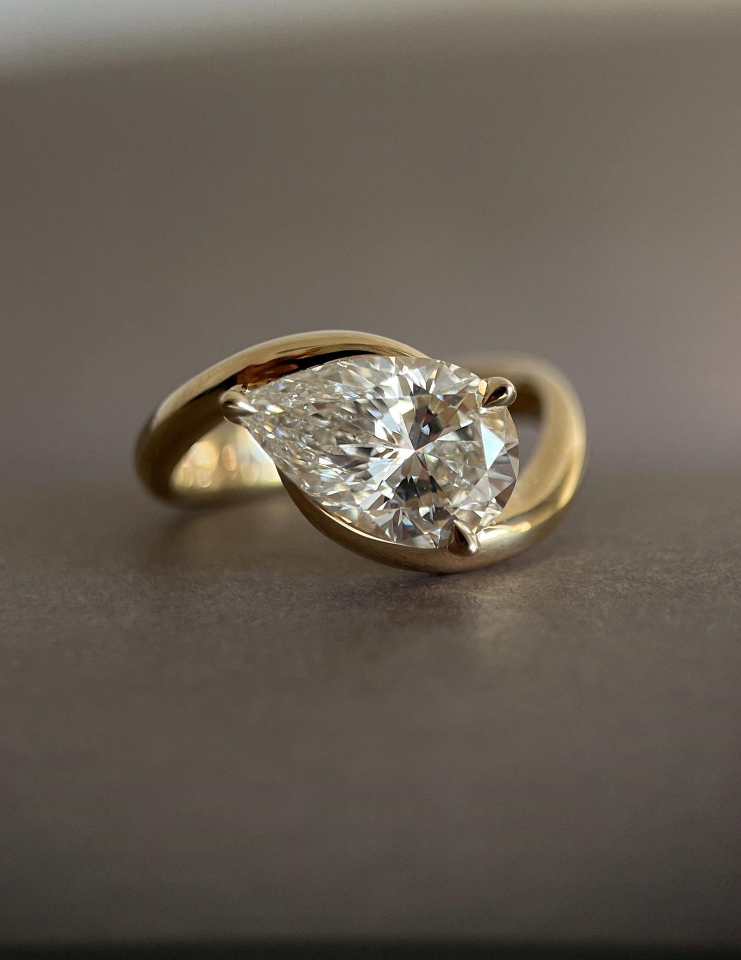 2.5 CT Pear East West Swirl Solitaire Lab Grown Engagement Ring