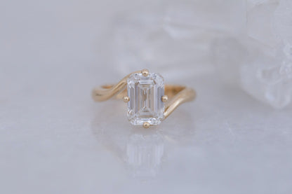 2 CT Round Three Stones Lab Grown Diamond Engagement Ring