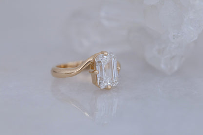 2 CT Round Three Stones Lab Grown Diamond Engagement Ring