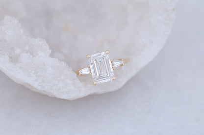 2 CT Round Three Stones Lab Grown Diamond Engagement Ring