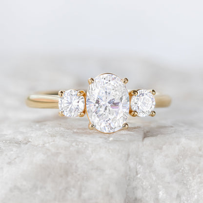 2 CT Round Three Stones Lab Grown Diamond Engagement Ring