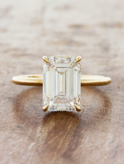 2 CT Round Three Stones Lab Grown Diamond Engagement Ring