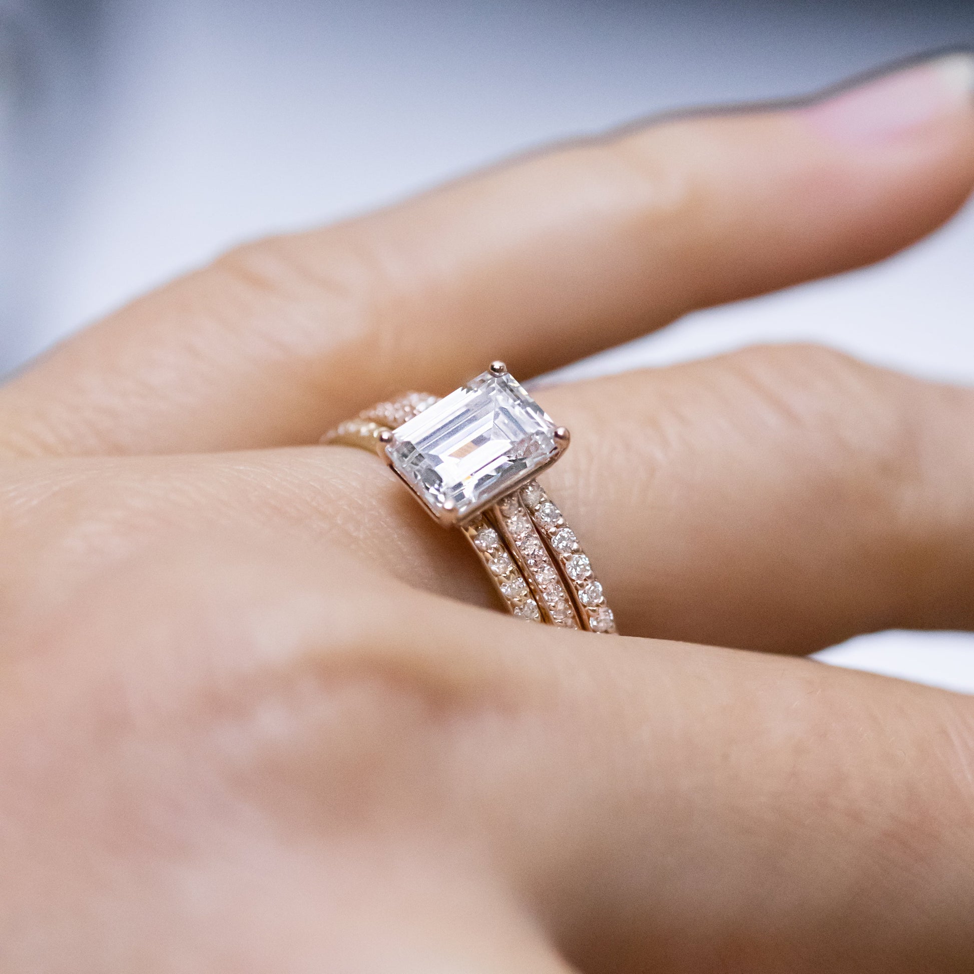 2 CT Round Three Stones Lab Grown Diamond Engagement Ring