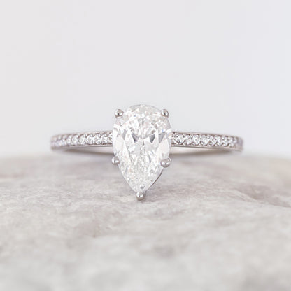 2 CT Round Three Stones Lab Grown Diamond Engagement Ring