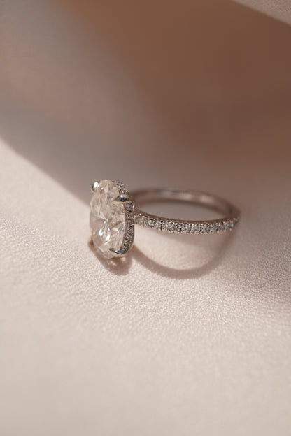 2 CT Round Three Stones Lab Grown Diamond Engagement Ring