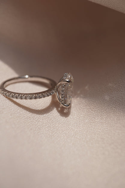 2 CT Round Three Stones Lab Grown Diamond Engagement Ring