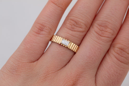 2 CT Round Three Stones Lab Grown Diamond Engagement Ring