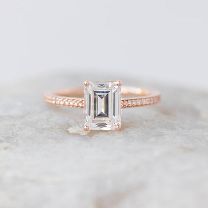 2 CT Round Three Stones Lab Grown Diamond Engagement Ring