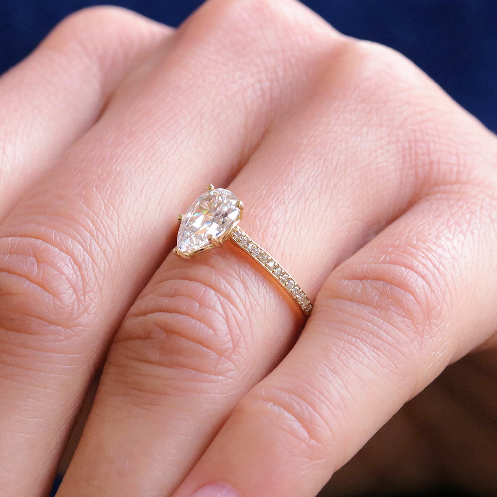 2 CT Round Three Stones Lab Grown Diamond Engagement Ring