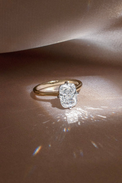 2 CT Round Three Stones Lab Grown Diamond Engagement Ring