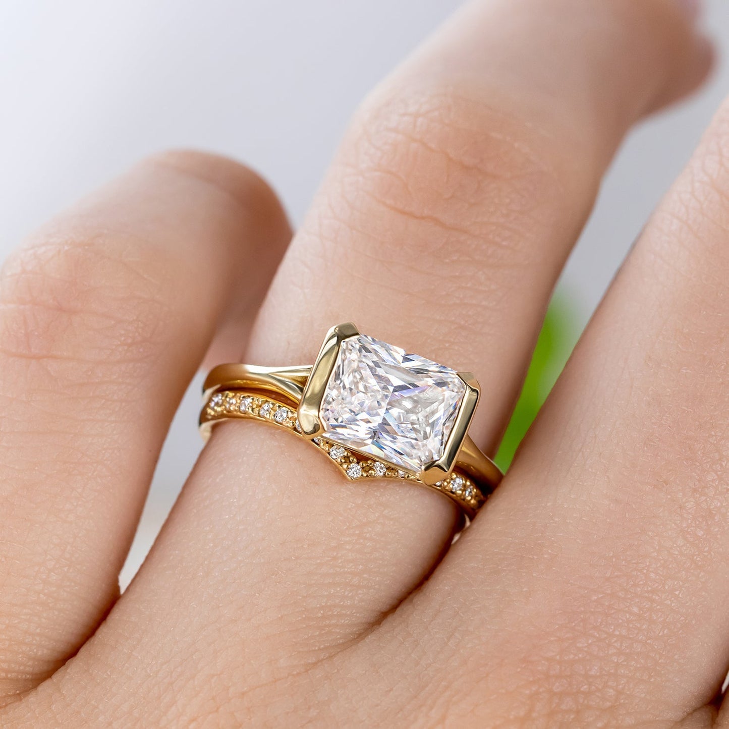 2 CT Round Three Stones Lab Grown Diamond Engagement Ring