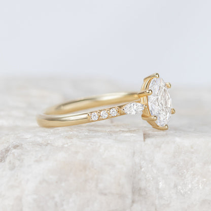 2 CT Round Three Stones Lab Grown Diamond Engagement Ring