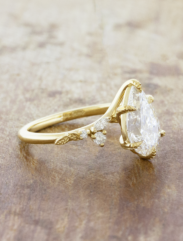 2 CT Round Three Stones Lab Grown Diamond Engagement Ring