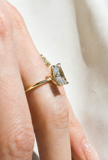 2 CT Round Three Stones Lab Grown Diamond Engagement Ring
