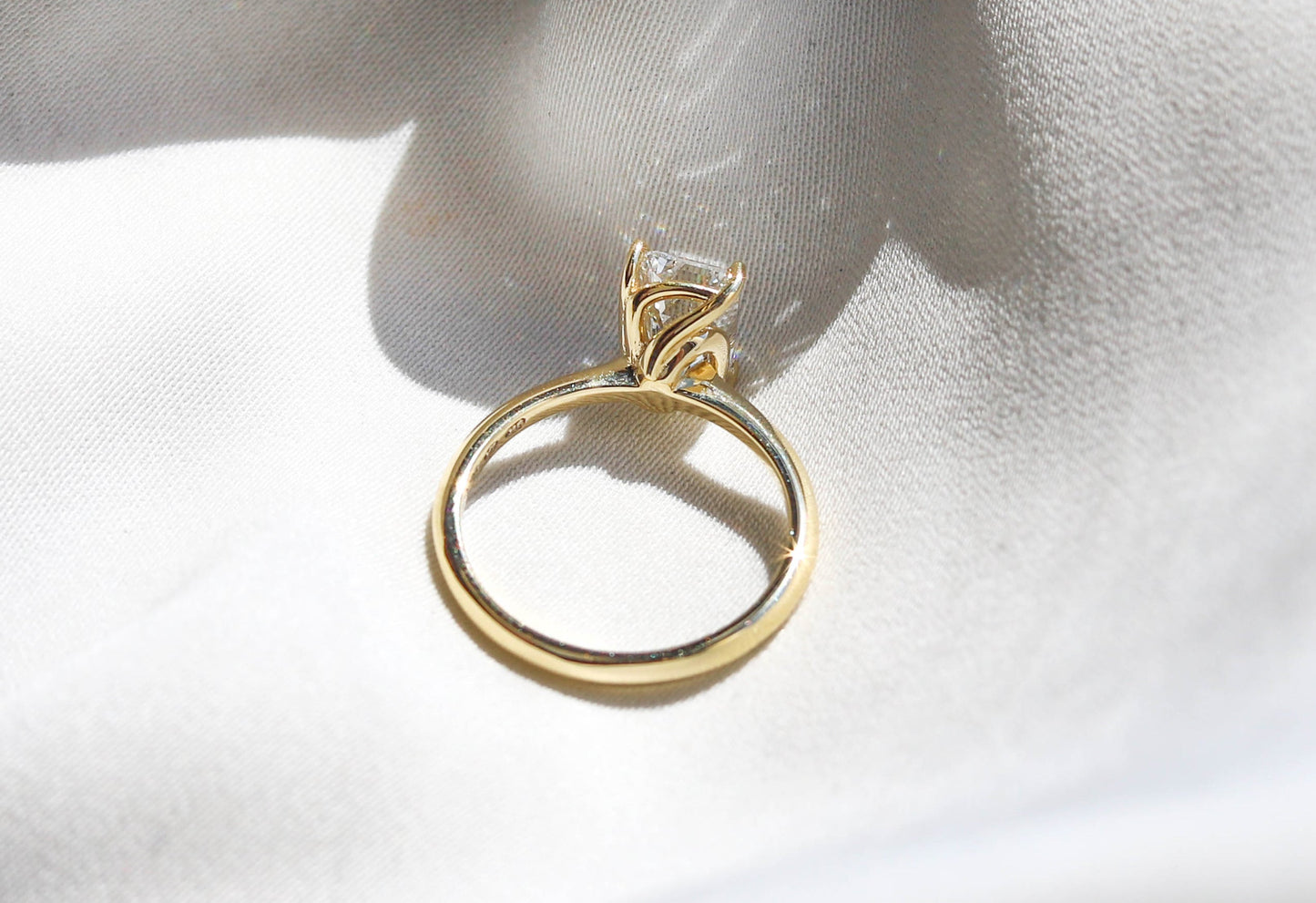 2 CT Round Three Stones Lab Grown Diamond Engagement Ring