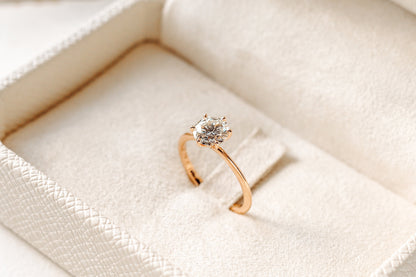 2 CT Round Three Stones Lab Grown Diamond Engagement Ring