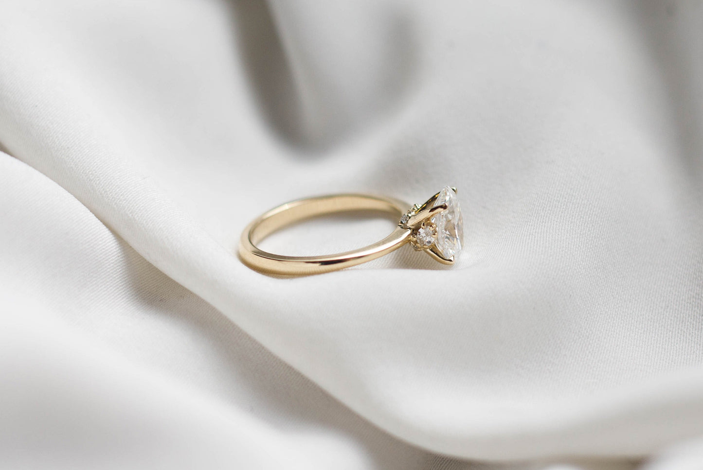 2 CT Round Three Stones Lab Grown Diamond Engagement Ring