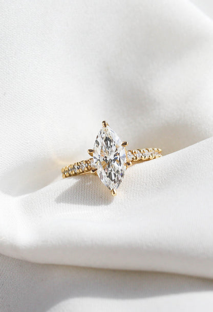 2 CT Round Three Stones Lab Grown Diamond Engagement Ring
