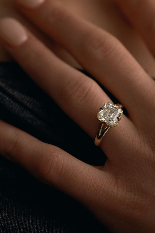 2 CT Round Three Stones Lab Grown Diamond Engagement Ring